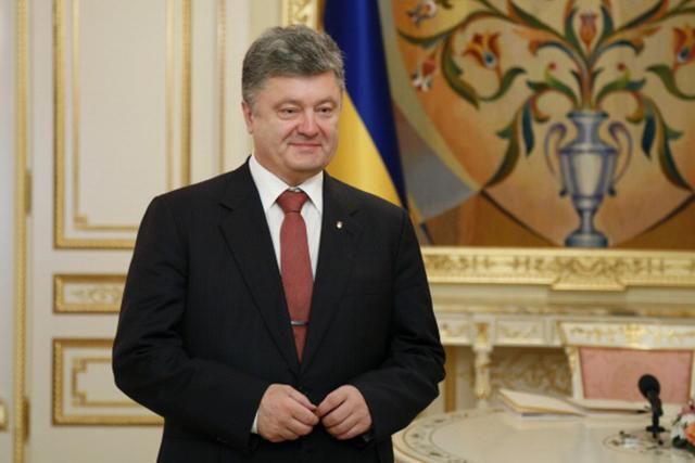 Порошенко хочет ввести украинские квоты и на телевидении