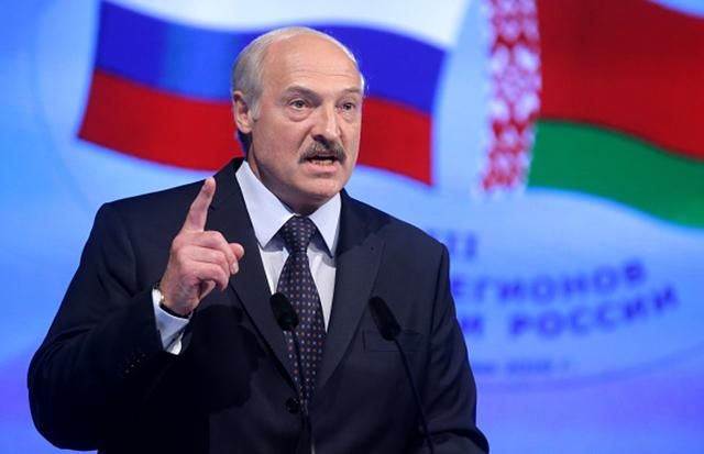 Лукашенко резко "наехал" на Россию