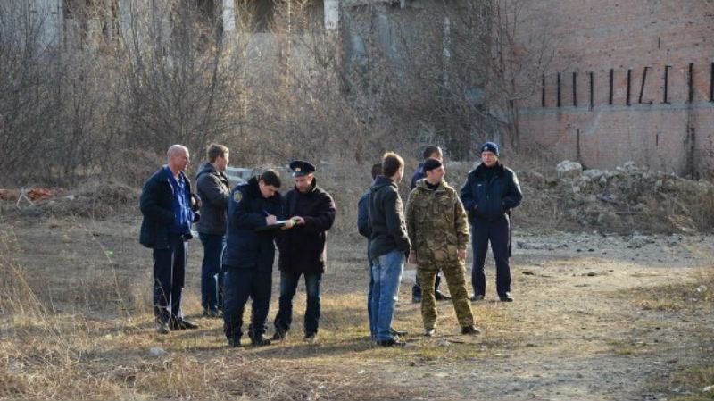 Жахливе подвійне вбивство в Харкові: чоловік задушив дружину і 4-річну доньку