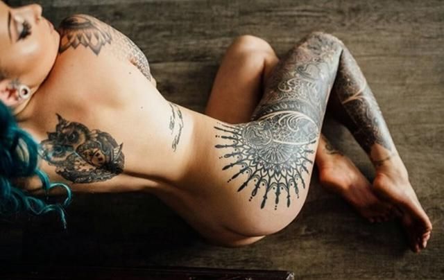 Дівчина перетворила своє тіло на витвір мистецтва: неймовірні фото Дівчина перетворила своє тіло на витвір мистецтва: неймовірні фото