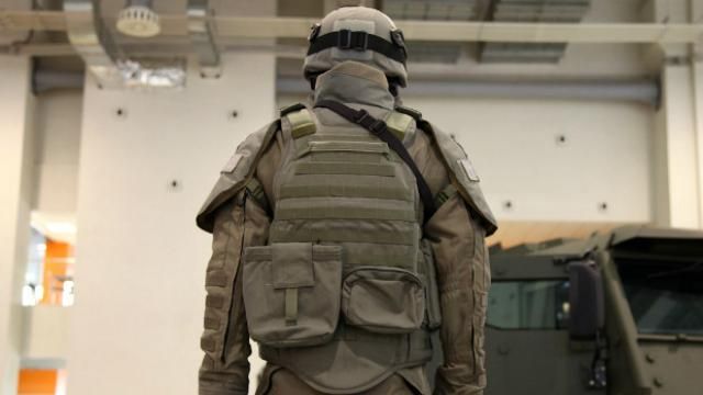 Справою про дорожезні бронежилети для військових тепер займеться суд Справою про дорожезні бронежилети для військових тепер займеться суд