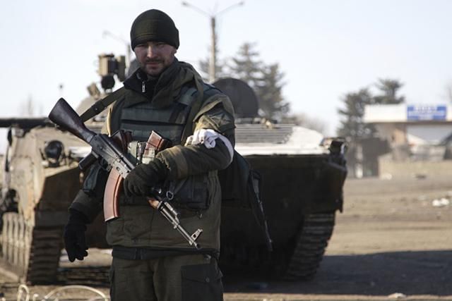 Бойовики масово затримують працівників охоронних фірм на Донбасі, – розвідка