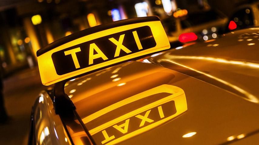 В Украине "ликвидируют" нелегальных таксистов В Украине "ликвидируют" нелегальных таксистов