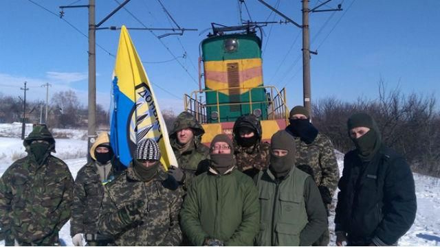 На редут блокувальників прибув спецназ СБУ На редут блокувальників прибув спецназ СБУ