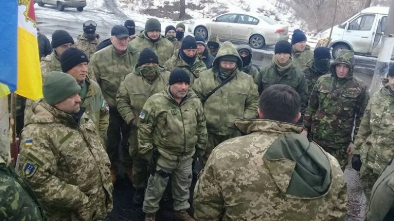 Еще один редут под угрозой штурма, блокировщики созывают Майдан Еще один редут под угрозой штурма, блокировщики созывают Майдан