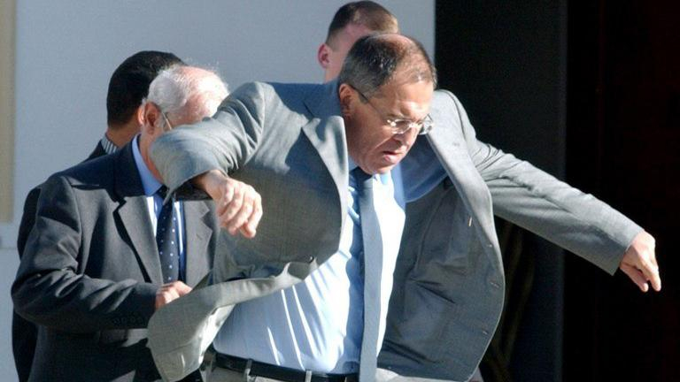 МИД России отреагировал на блокирование российских банков в Украине