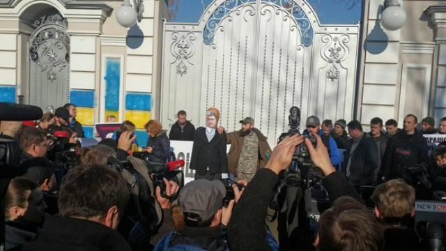 "Автомайдан" їде до Порошенка "Автомайдан" їде до Порошенка