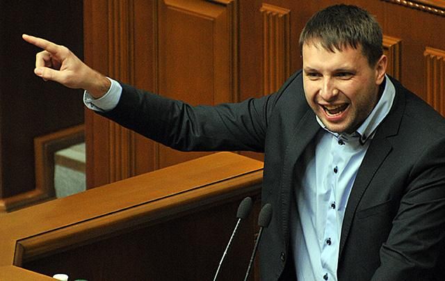 Полиция со стрельбой таки задержала Парасюка с командой Полиция со стрельбой таки задержала Парасюка с командой