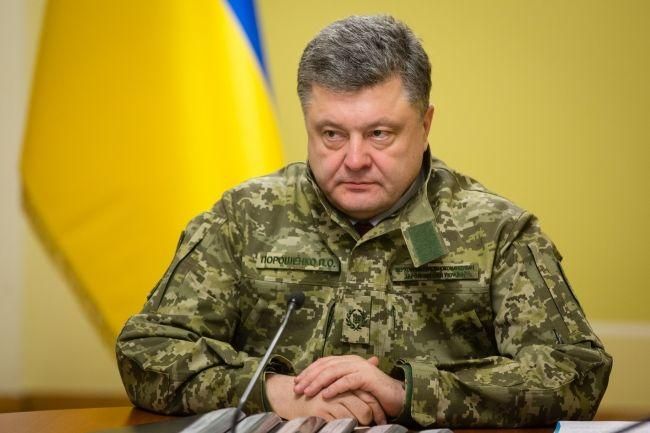 За яких умов припиниться блокада Донбасу: Порошенко назвав вимоги
