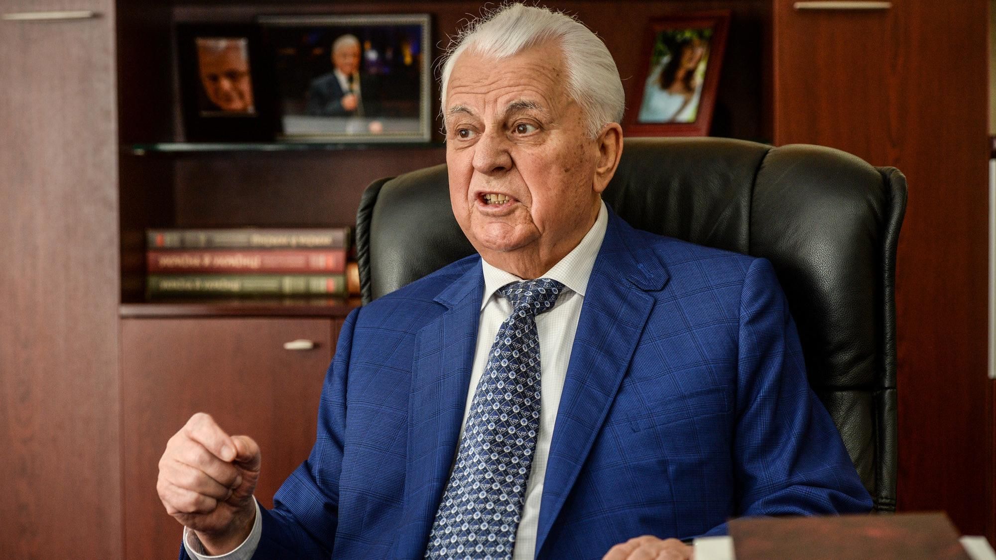 Кравчук рассказал, как Украине "дарили" Крым
Кравчук рассказал, как Украине "дарили" Крым