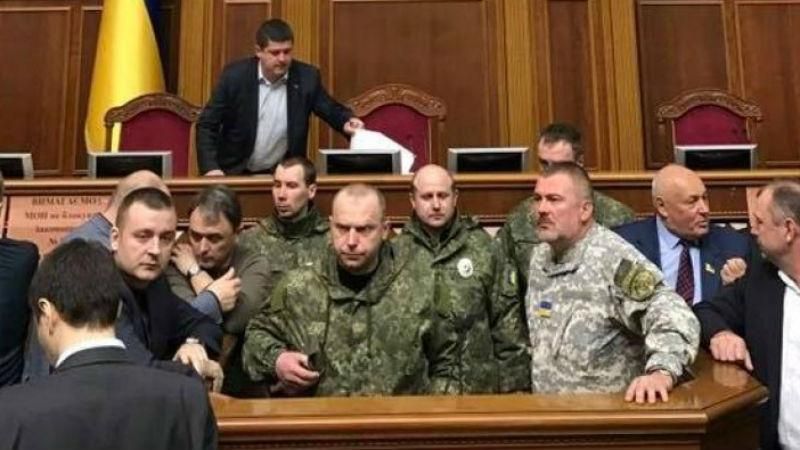 Парубій наказав розслідувати інцидент з поліцейськими в Раді 