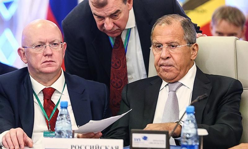 Наиболее вероятным кандидатом на место Чуркина стал заместитель Лаврова
Наиболее вероятным кандидатом на место Чуркина стал заместитель Лаврова