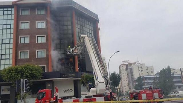 Рядом с офисом российской радиостанции прогремел взрыв: появились первые фото Рядом с офисом российской радиостанции прогремел взрыв: появились первые фото