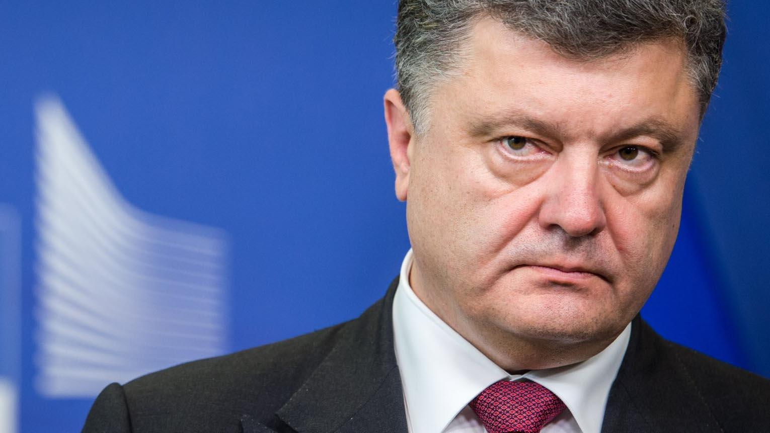 Порошенко пригрозил всем, кто захочет организовать беспорядки в стране