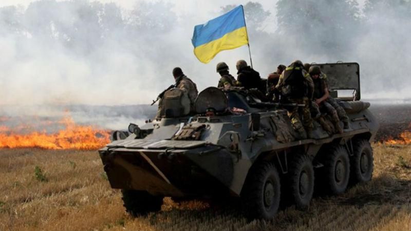 Ситуація в зоні АТО: журналісти потрапили під обстріли Ситуація в зоні АТО: журналісти потрапили під обстріли