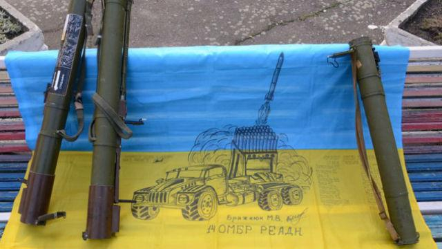 Не простим. Собратья назвали имена героев, которые за прошедшие сутки погибли в АТО