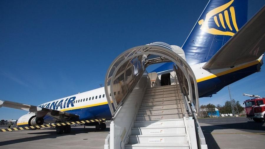У Ryanair повідомили про ще 15 напрямків з України У Ryanair повідомили про ще 15 напрямків з України