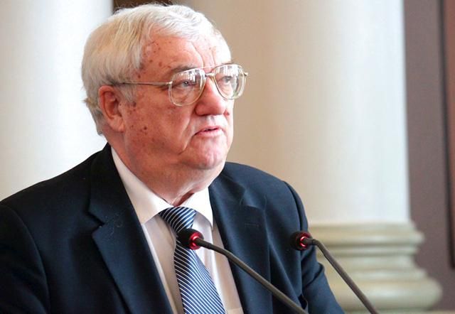 Дипломат пояснив, чому АТО не варто перейменовувати на війну Дипломат пояснив, чому АТО не варто перейменовувати на війну