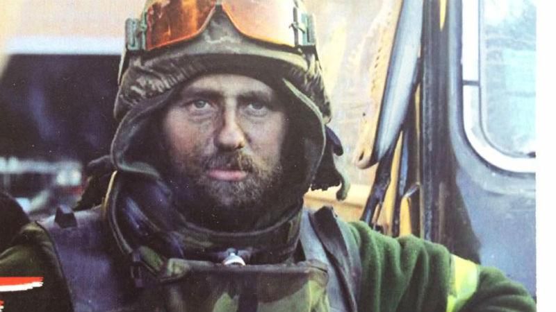 Жива легенда. Допоможіть українському бійцеві, який був тяжко поранений в АТО Жива легенда. Допоможіть українському бійцеві, який був тяжко поранений в АТО