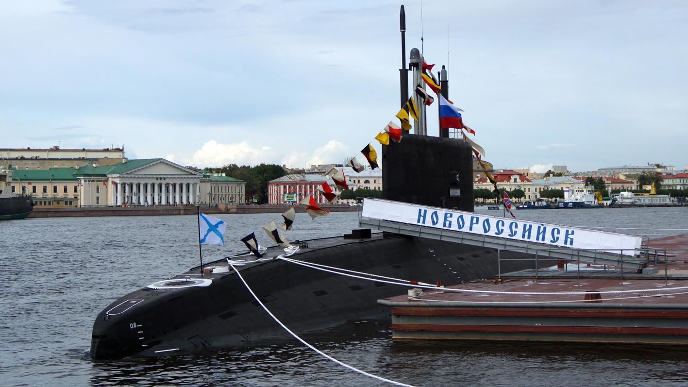 Росія планує направити до анексованого Криму додаткові підводні човни