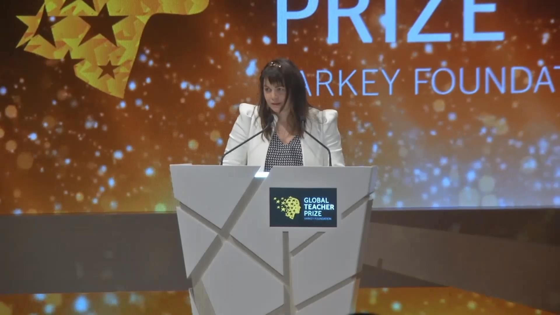 Канадійка виграла мільйон доларів за особливий підхід до учнів Канадійка виграла мільйон доларів за особливий підхід до учнів