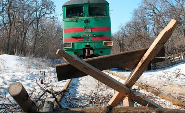 Блокада може розширитися: на Харківщині планують встановити нові редути Блокада може розширитися: на Харківщині планують встановити нові редути