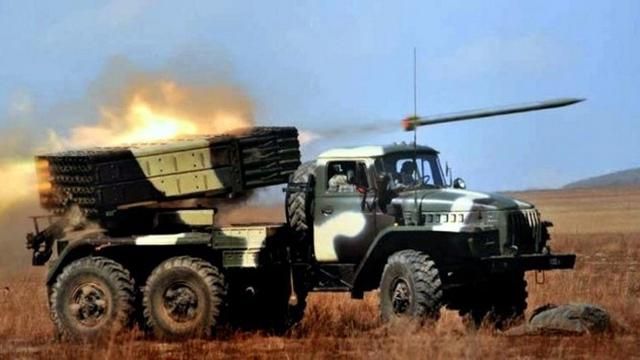 У штабі АТО розповіли деталі щодо важких боїв під Маріуполем: є втрати У штабі АТО розповіли деталі щодо важких боїв під Маріуполем: є втрати