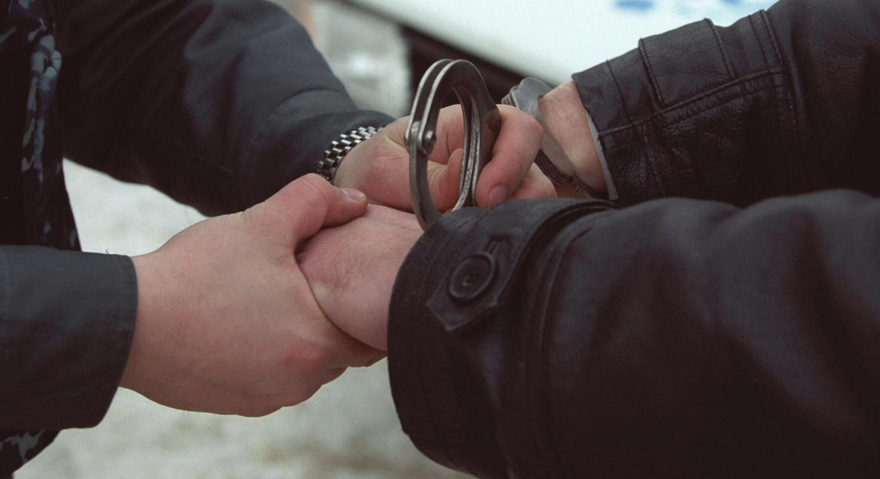 СБУ впіймала одразу двох поплічників терористів: опублікували відео СБУ впіймала одразу двох поплічників терористів: опублікували відео