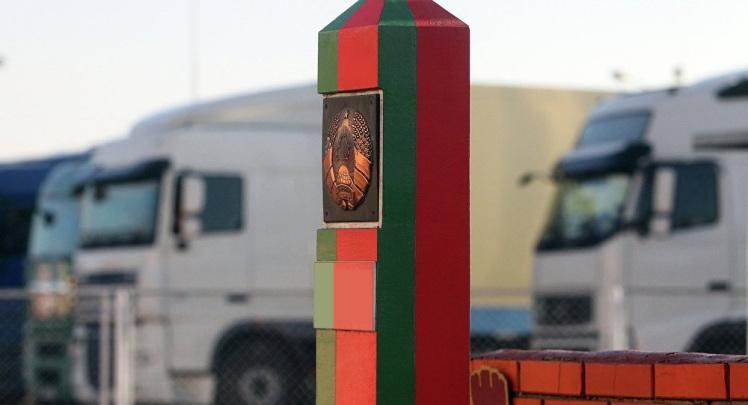 Украина экстренно усилила охрану на границе с Беларусью