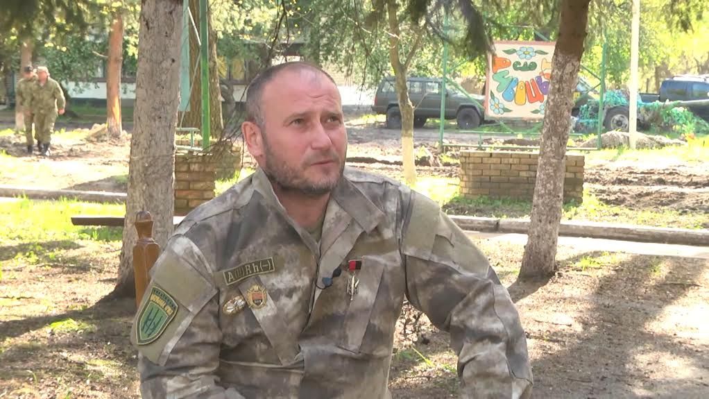 Дійшли до середини Луганська, – Ярош про те, як бійці ледь не виграли війну Дійшли до середини Луганська, – Ярош про те, як бійці ледь не виграли війну