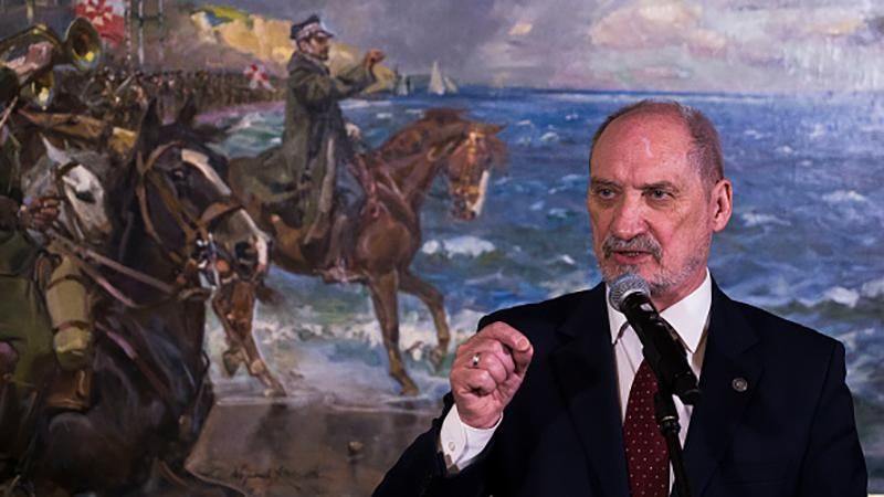 Мацеревич обвинил Туска в незаконном сотрудничестве с Путиным Мацеревич обвинил Туска в незаконном сотрудничестве с Путиным