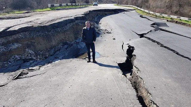 Крим, дороги, Севастополь Крим, дороги, Севастополь