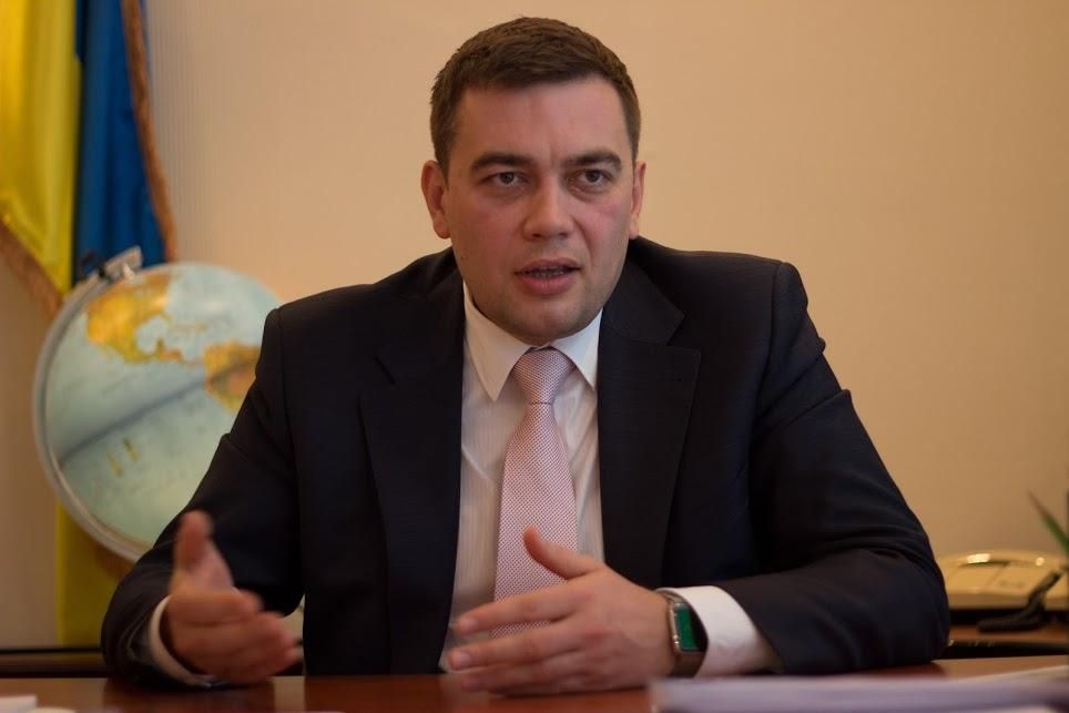 Україна підвищує ефективність управління земельними ресурсами за сприяння міжнародних донорів Україна підвищує ефективність управління земельними ресурсами за сприяння міжнародних донорів