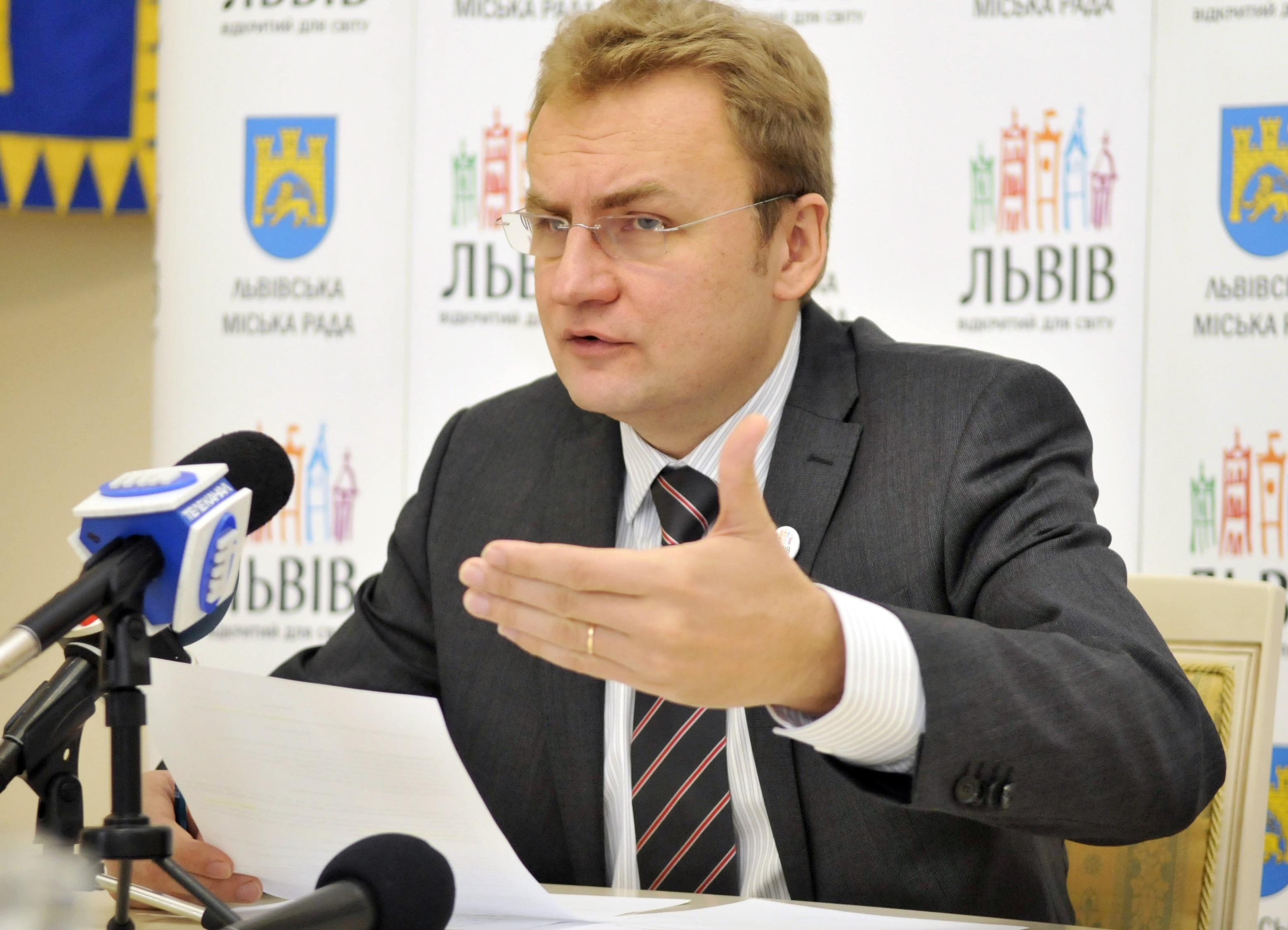 Садовый отметил интересный момент в вопросах мусора и подозрений от ГПУ