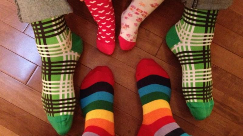 #LotsOfSocks: чому 21 березня у всьому світі вдягають різні шкарпетки