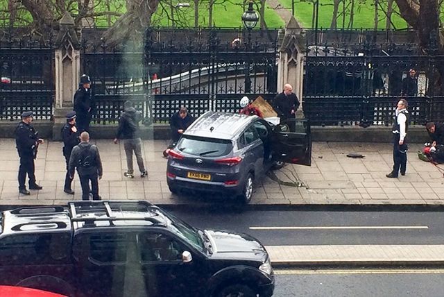 Поліція Лондона застрелила ймовірного стрілка: є жертви
