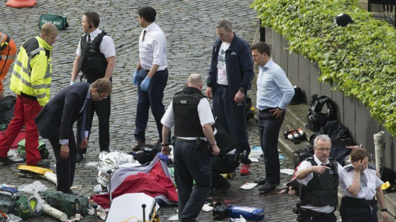 Теракт в Лондоне: увеличилось количество погибших и раненых
