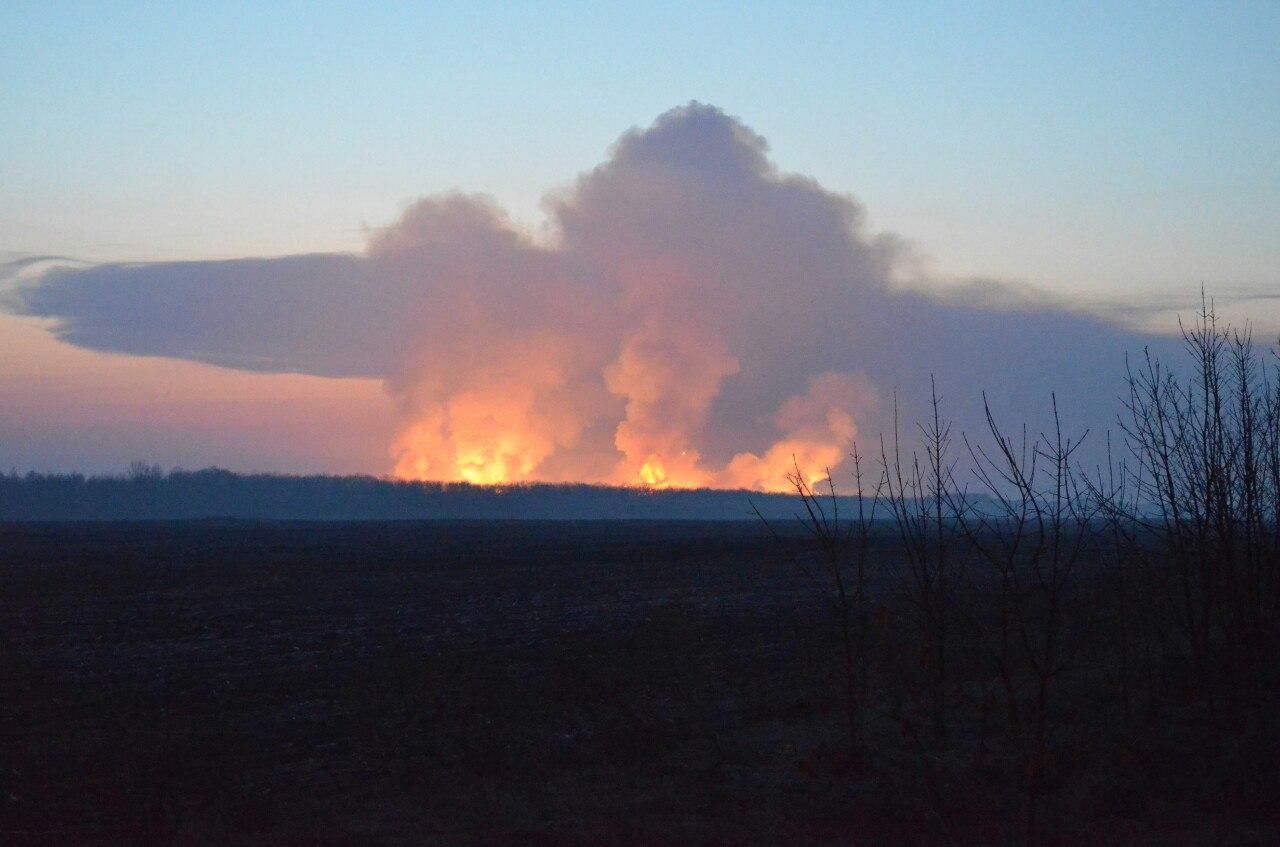Тымчук остро раскритиковал версию "диверсии" на складах под Балаклеей Тымчук остро раскритиковал версию "диверсии" на складах под Балаклеей
