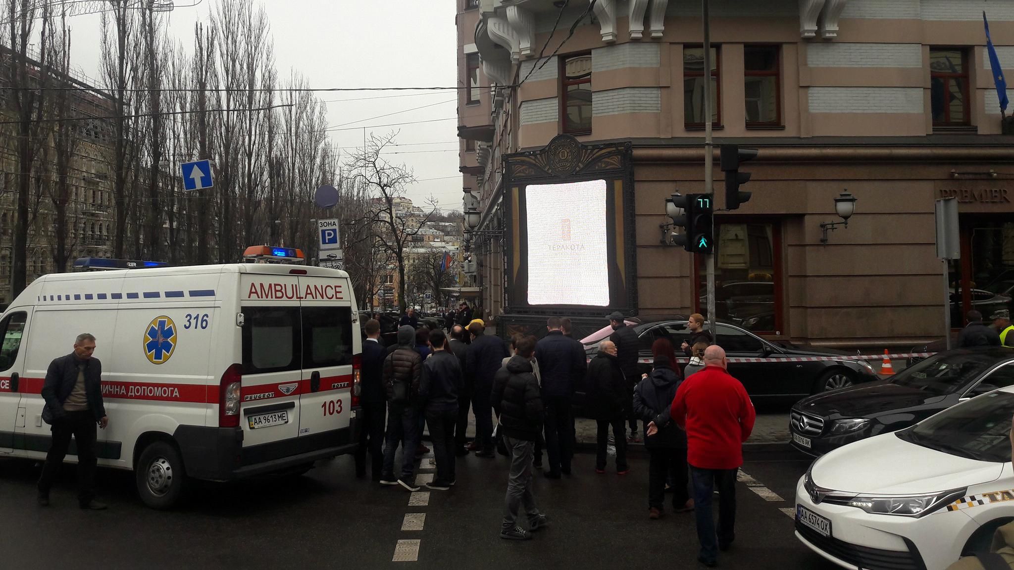 З'явилися перші відео з місця вбивства Вороненкова (18+)