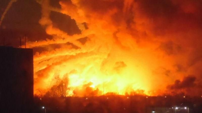 Експерти озвучили основні версії, які спричинили вибухи в Балаклії Експерти озвучили основні версії, які спричинили вибухи в Балаклії