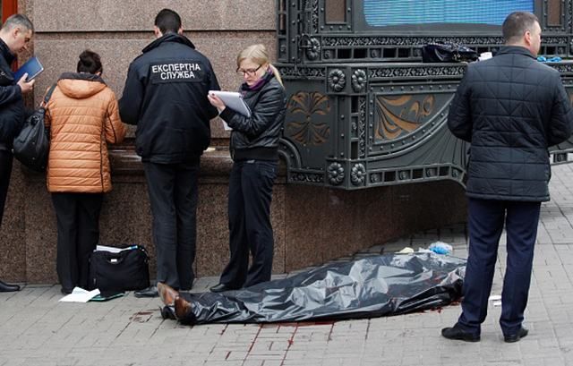 Вбивця Вороненкова – українець: слідчі знайшли кілька посвідчень