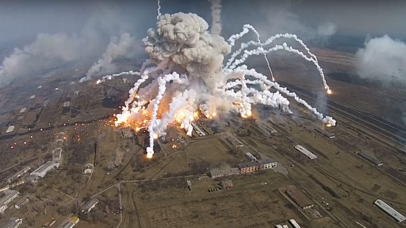 Вибух на військових складах: з'явилося вражаюче відео з дрону