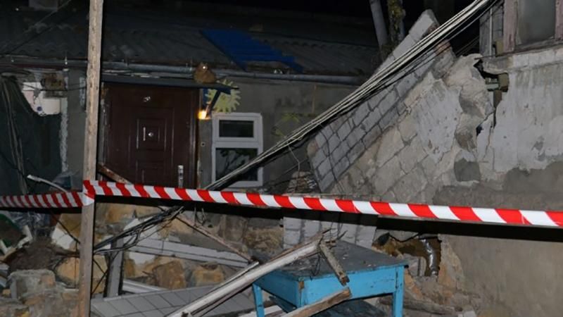 Часть жилого дома рухнула в Одессе