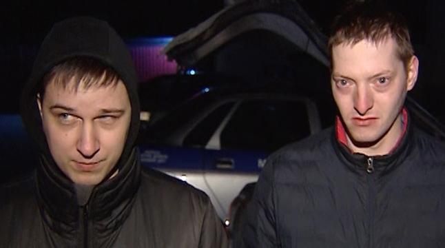 Двух вооруженных россиян с украинским флагом задержали в Беларуси