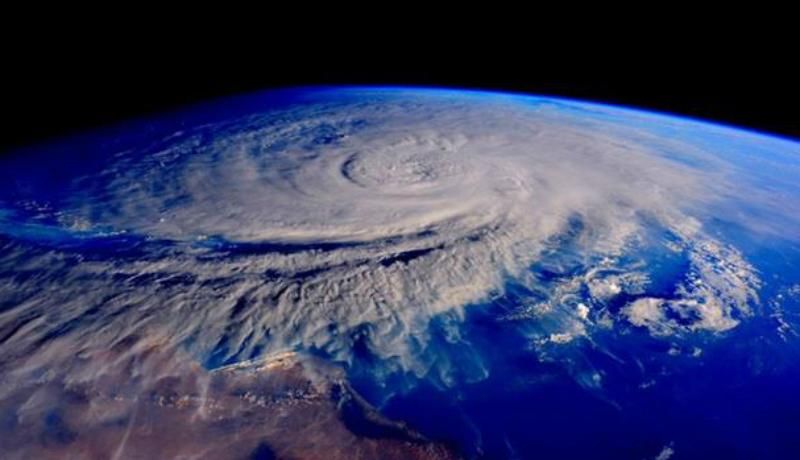 В Австралии проходит масштабная эвакуация из-за приближения мощного циклона