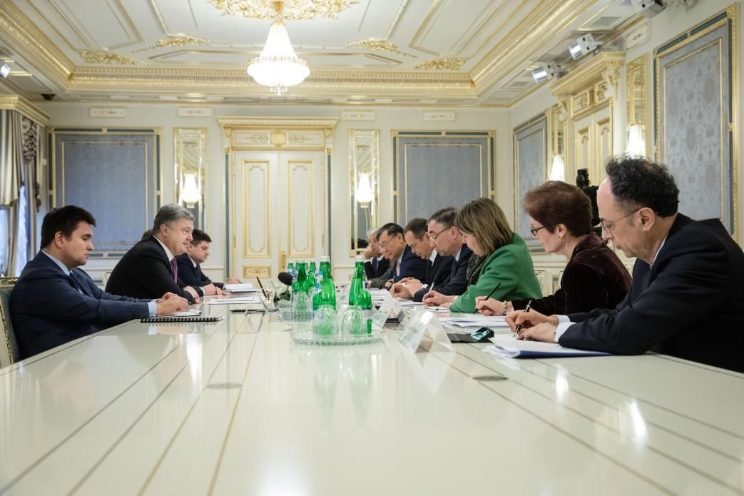 Порошенко договорился о давлении на Россию с G7 и Евросоюзом