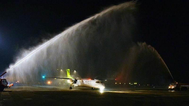 Відома авіакомпанія відновила рейси з України до Латвії