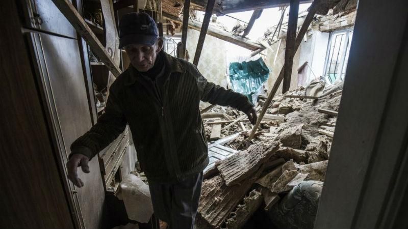 Так працює "Град": журналісти оприлюднили моторошні фото з Авдіївки Так працює "Град": журналісти оприлюднили моторошні фото з Авдіївки