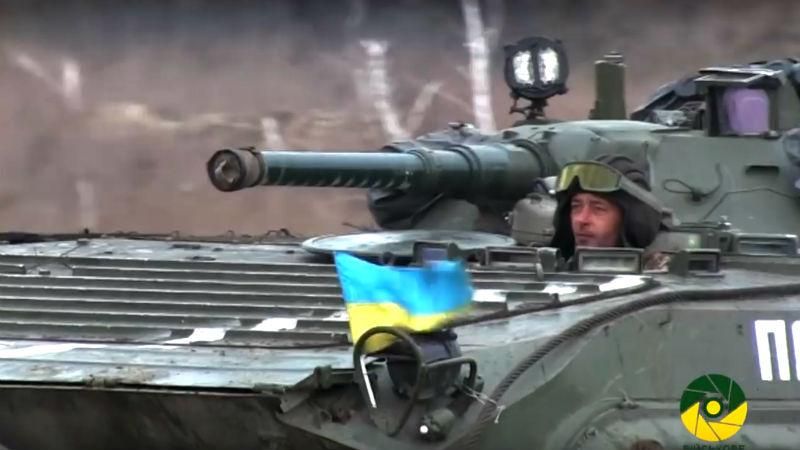 "Вітаємо в Росії" – журналісти показали унікальний блокпост сил АТО "Вітаємо в Росії" – журналісти показали унікальний блокпост сил АТО