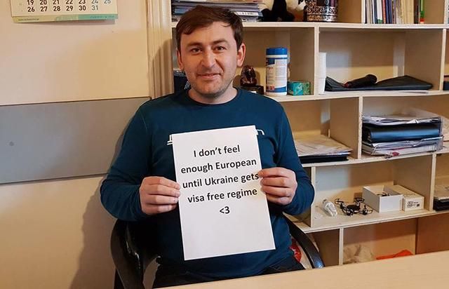 Грузины запустили флешмоб в поддержку безвиза для Украины Грузины запустили флешмоб в поддержку безвиза для Украины